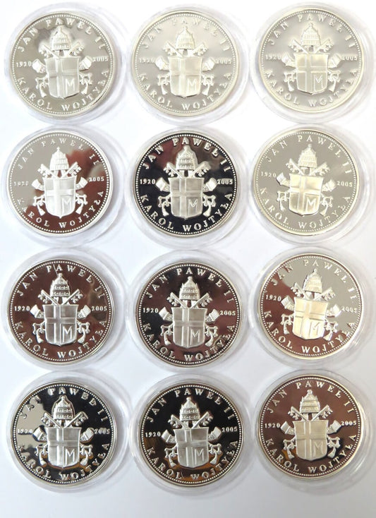 Zestaw 12 medali z Janem Pawłem 2, srebro + kaseta + certyfikaty